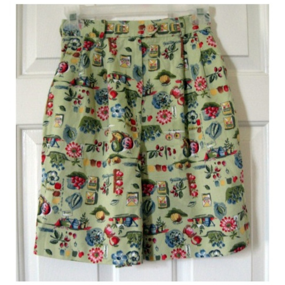 Vintage Multicolor Floral Women Shorts